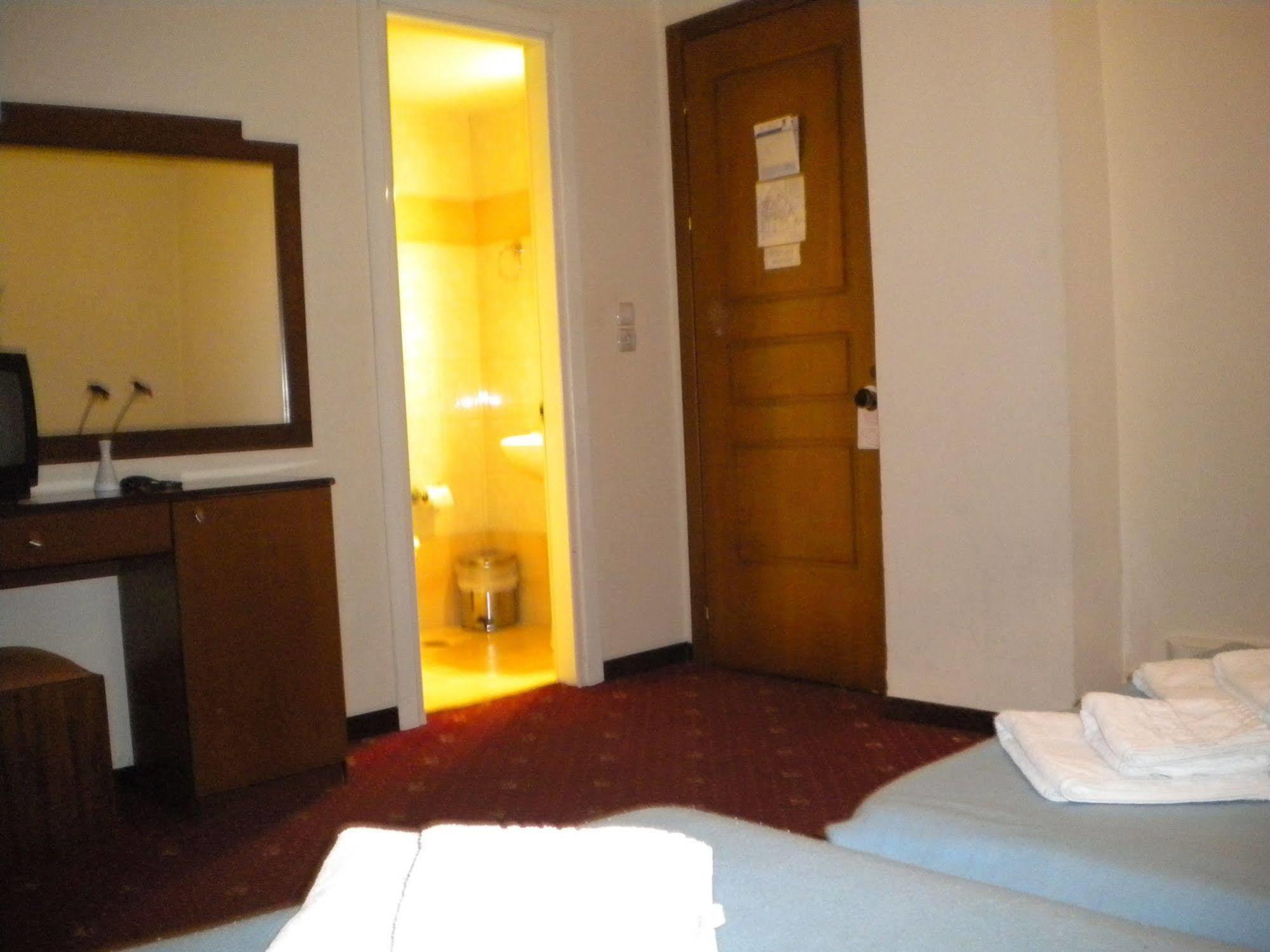 Athens Moka Hotel Buitenkant foto