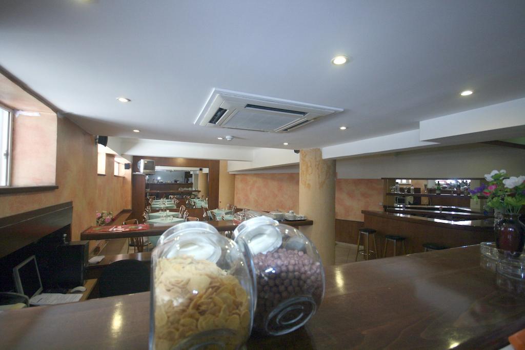 Athens Moka Hotel Buitenkant foto