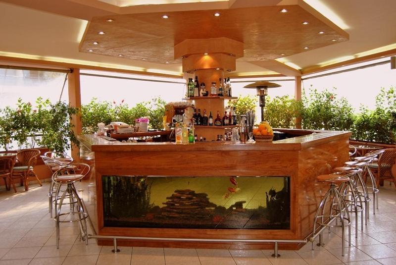 Athens Moka Hotel Buitenkant foto